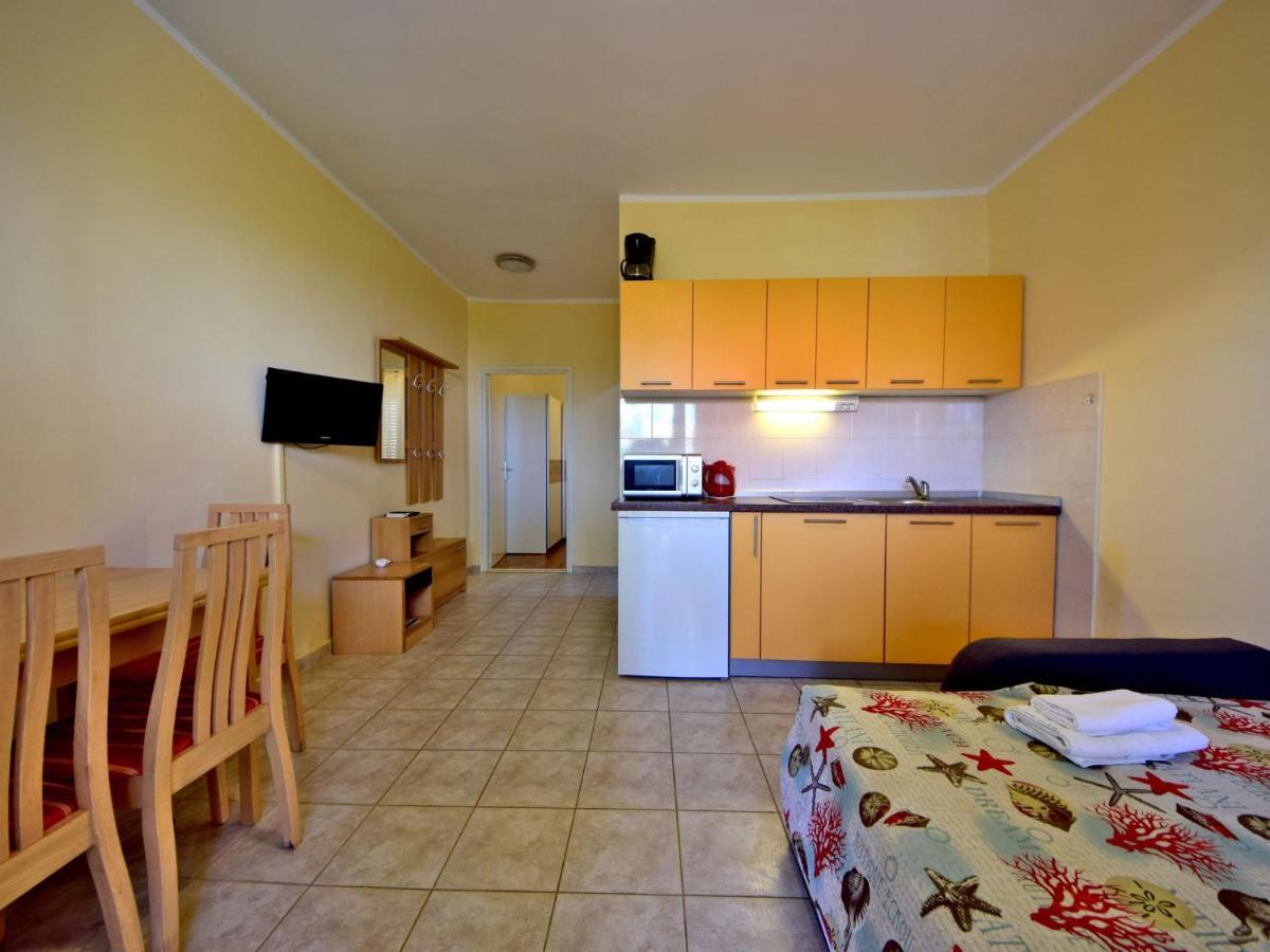 Apartment Katarina 2 - Sib155-1 By Interhome ブロダリツァ エクステリア 写真